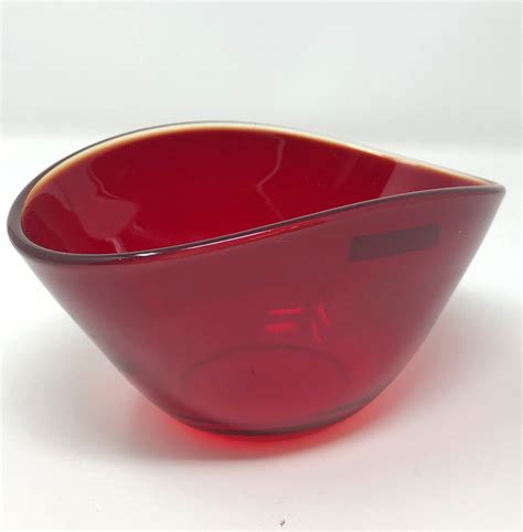 Exquisite Red Art Glass Bowl By Hadeland Of Norway Etsy