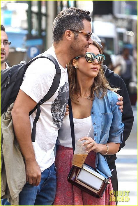 We know interesting facts about her mother, father, brother, husband and children. Jessica Alba & Husband Cash Warren Pack On the PDA in NYC ...