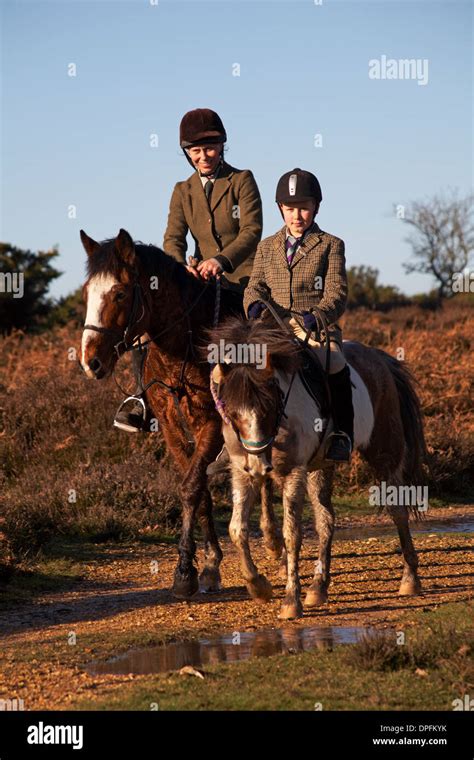 Horse Riders Horse Riding At Bratley View New Forest National Park