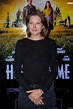 Julia Piaton à l'avant-première du film House of time le 11 janvier ...
