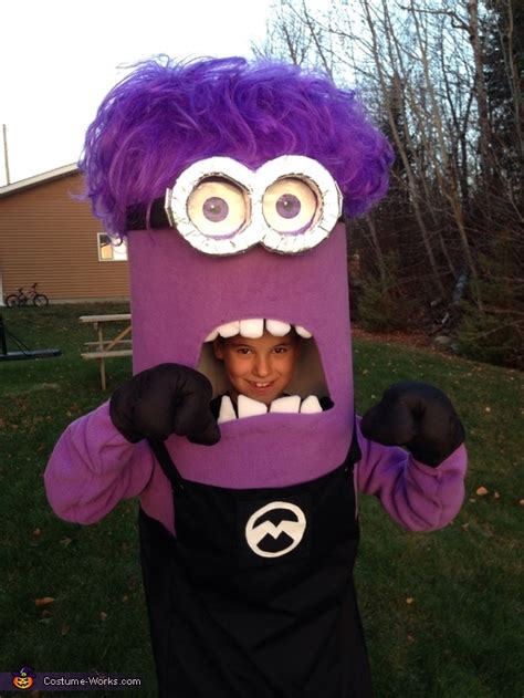 Diy Purple Minion Costume Idea Photo 23
