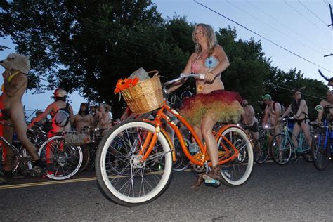 Thousands Of Naked Bicyclists Stage Festive Portland Protest Ride Todayonline