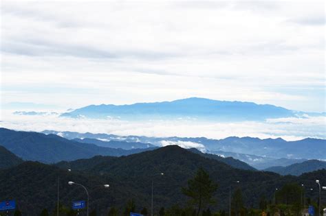 Genting highlands was founded by lim goh tong, who arrived at the shores of malaysia from fujian, in 1937. 59minit: DesTnasi - Gambar Sekitar Genting Highland ...