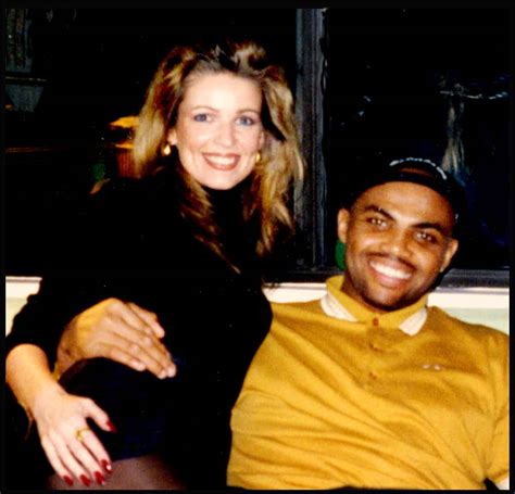 The two dated briefly and got married in 1989. Charles Barkley's Wife Maureen Blumhardt Barkley ...