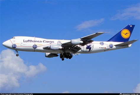 D Abzf Lufthansa Cargo Boeing 747 230f Photo By Sierra Aviation