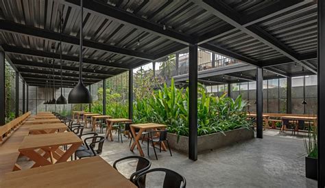 Sensational Designs Of Garden Restaurant Interior Design The