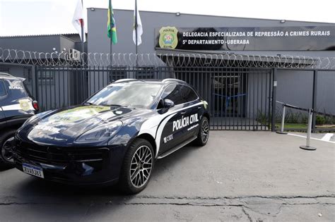 Polícia Civil captura dois suspeitos em operação e apreende tablete de