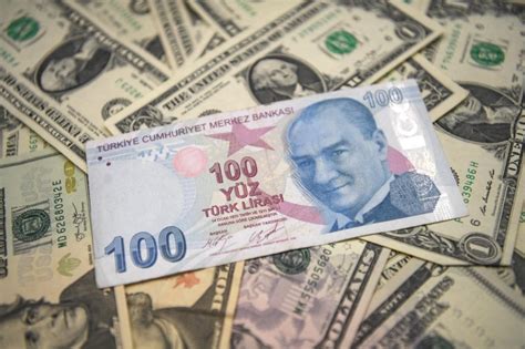 اسباب انخفاض سعر الليرة التركية