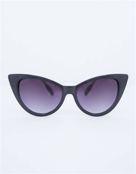 Retro Cat Eye Sunnies Classic Cat Eye Sunglasses Dark Lenses