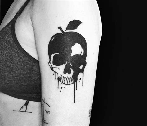Photo Apple Skull Tattoo By Roy Tsour Photo 23059 Skull Tattoo