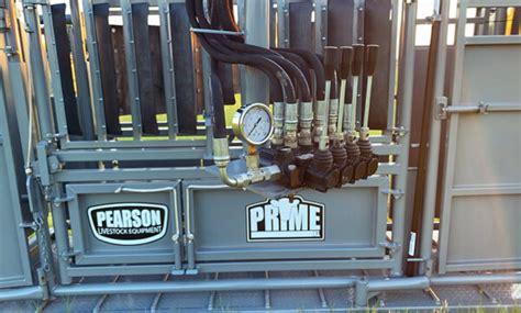 Prime Xl Hydraulic Chute Pearson Livestock Equipment