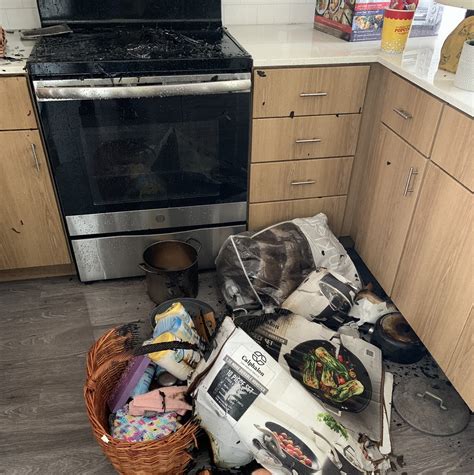 Apartment kitchen catches fire, SLC fire department rush to scene