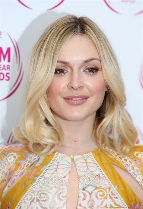 Pregnant Fearne Cotton Is Craving Lots Of Carbs And Has Been Suffering From Bad Morning