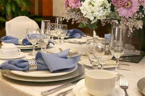 44 Fancy Table Setting Ideas For Dinner Parties And Holidays