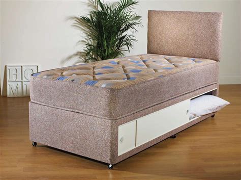 Ashleys Trade Carpet Centre Knight Single Divan Bed