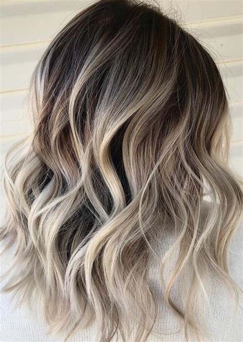 Awesome Long Layered Blonde Haircuts With Dark Roost In 2019 Dark