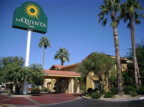 La Quinta Inn Phoenix Thomas Road Review Compare Prices Buy Online