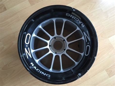 Pc lenkrad preise vergleichen und günstig kaufen bei idealo.de 68 produkte große auswahl an marken bewertungen & testberichte. Formel 1 Original Felge vom Sauber Team kaufen auf Ricardo