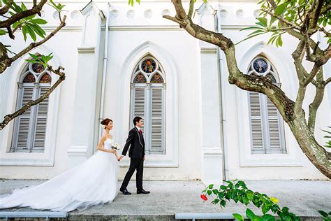 Timeless And Traditional Singapore Wedding Junebug Weddings