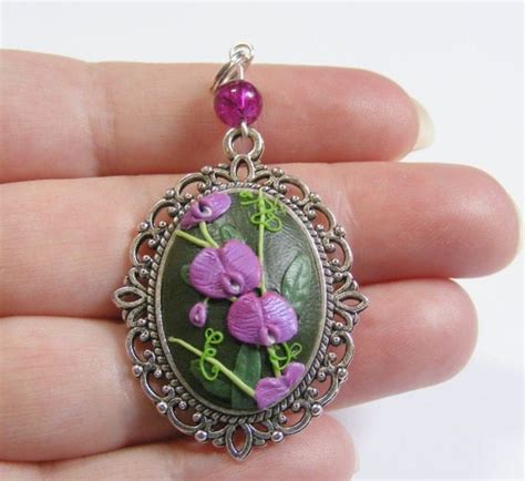Sweet Pea 3d Necklace Pendant Handmade Jewelry By Neateats