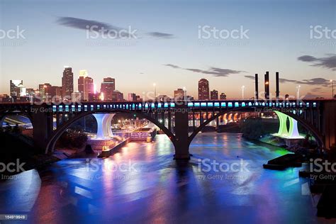 Minneapolis Cityscape Stock Photo Download Image Now Istock