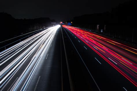 Fotos Gratis Tráfico Luces Noche Autopista Movimiento Semáforo