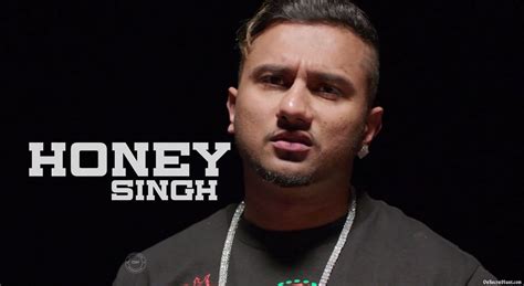 Fir Against Yo Yo Honey Singh अश्लील गाने को लेकर लगी कोर्ट से फटकार India News