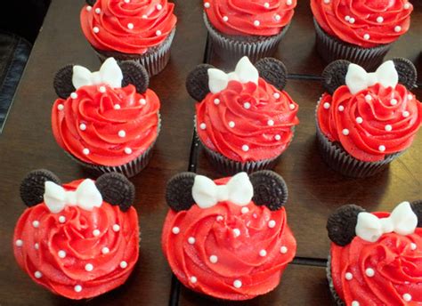 Mickey And Minnie Mouse Cupcakes Two Sisters