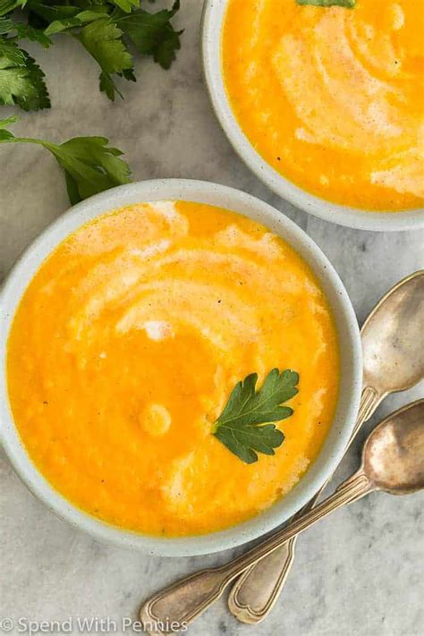 Rezept für cremige Karottensuppe Verbringen Sie mit ein paar Cent