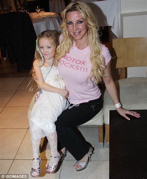 Mother Who Gives Teenage Daughter Botox Now Teaches Her 7 Year Old To Poledance Daily Mail Online