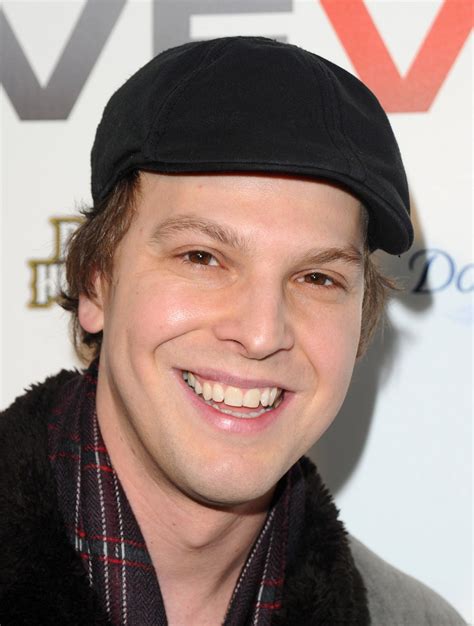 Gavin DeGraw recovering after being attacked in New York 