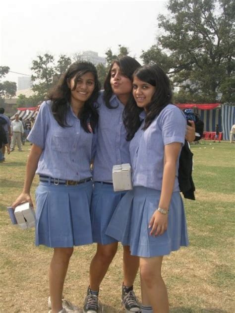 Real Photos Of Indian Sexy College And University Girls Part 1
