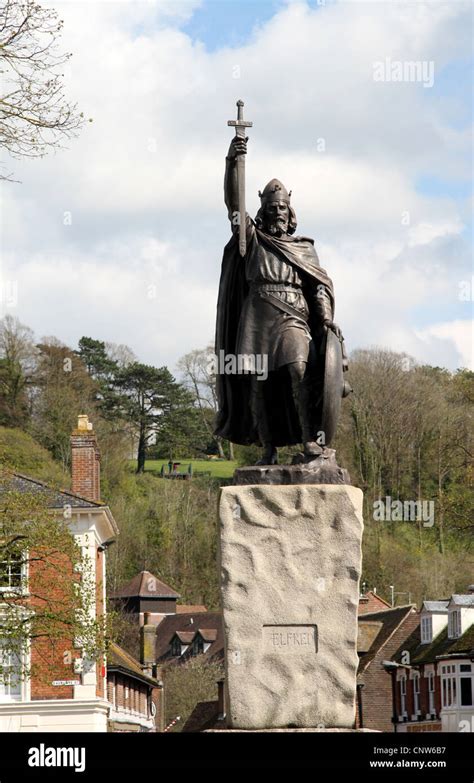 Statue Of King Alfred The Great In Winchester Stock Photo Alamy