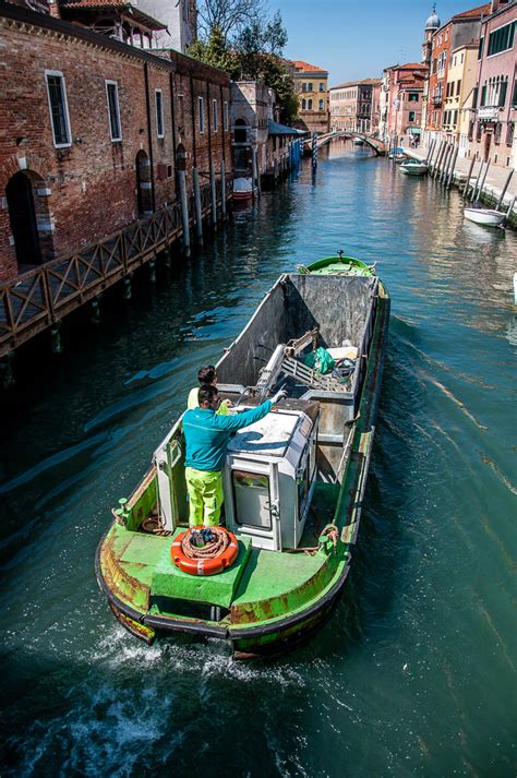 Venice Italy 15 Types Of Boats You Can Only See In La Serenissima