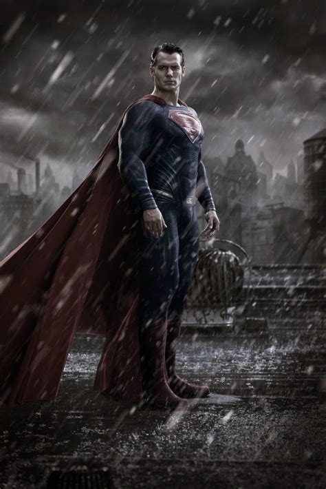 News New Superman Costume Revealed
