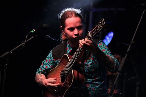 Billy Strings Eager To Return To Michigan After No 1 Bluegrass Album