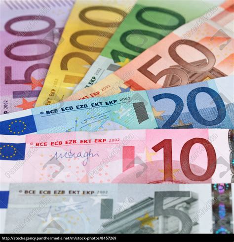 Die höchste banknote lautet auf 500 euro. Euro Scheine - Lizenzfreies Bild - #8457269 - Bildagentur ...