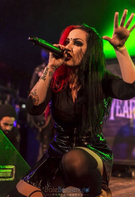 Ash Costello New Years Day Band New Years Day Chica Heavy Metal