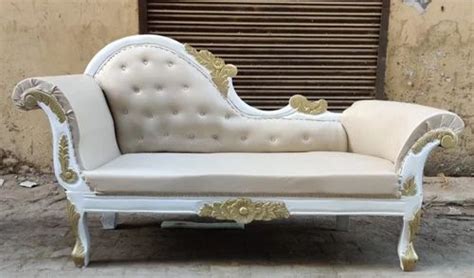 White Velvet Rexine Wedding Sofa At Rs 10000 In Saharanpur Id