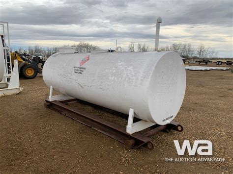 1000 Gal Dbl Wall Fuel Tank On Skids