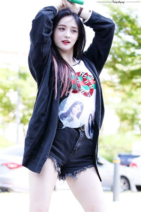 Kyulkyung Pristin Kyulkyung Kpop Outfits Kpop Girls