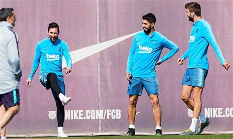 Search, discover and share your favorite leo messi gifs. Lío bestial con Messi en el Barça. Estalla la bomba. Lo ...