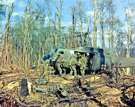 Vietnam War 1967 Members Of The Fourth Batallion 173rd Flickr