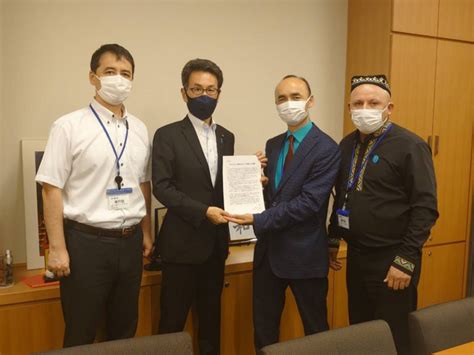 「ウイグル人権法」の成立を受け、国会議員へウイグル問題についての陳情を提出 日本ウイグル協会