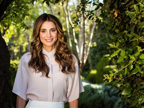 Rania Al Abdullah On Twitter Ikuti Berita Terkini Ratu Rania Mengenai