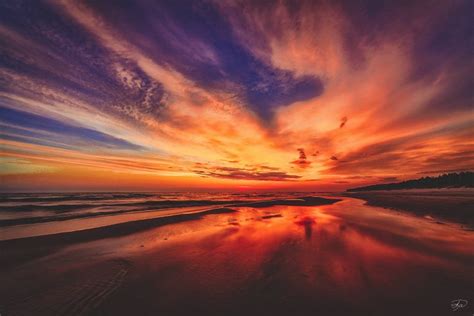 28 Of The Very Best Horizon Photos Youll Ever Lay Your Eyeballs Onto