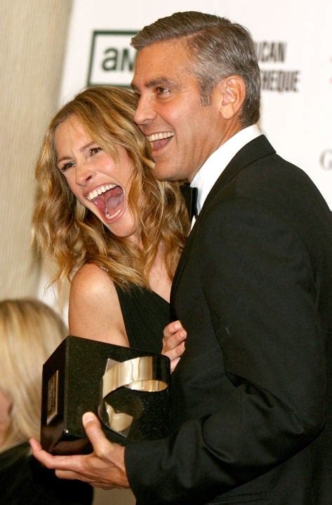 Julia Roberts And George Clooneys Friendship Over The Years