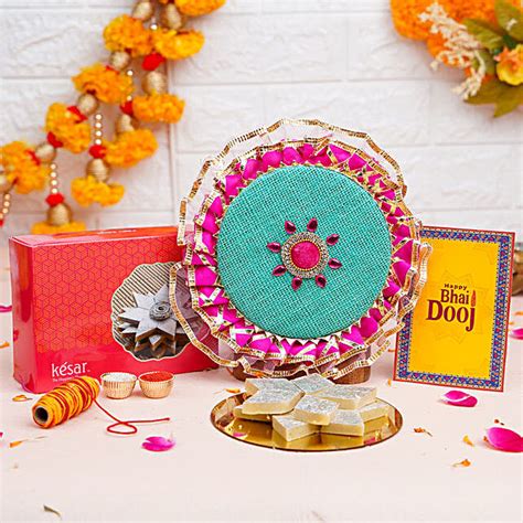 Buy Send Auspicious Thali Kaju Katli Bhaidooj Gift Online Fnp