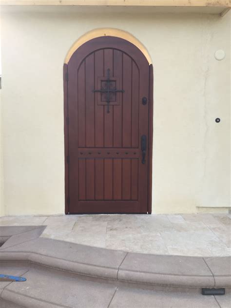 Custom Wood Gate With Crossbar Decorative Clavos And Functioning