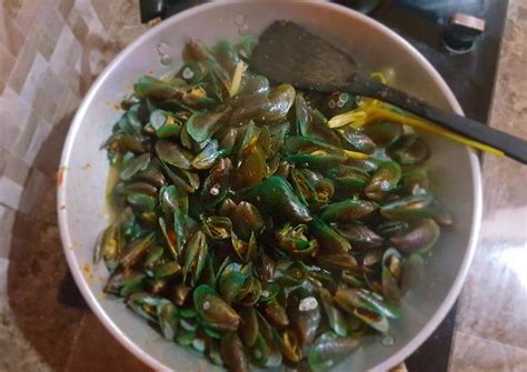 Kerang hijau saus padang bahannya : Resep Kerang Hijau Bumbu kuning oleh Chef GEONG - Cookpad